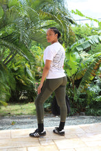 Load image into Gallery viewer, Jade Seamless Leggings•Green
